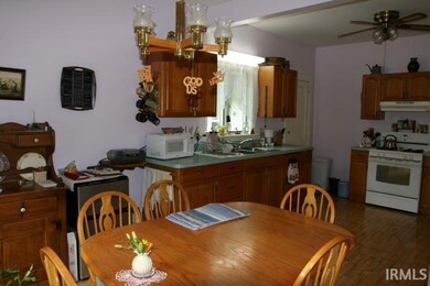 304 W Cleveland Ave, Elkhart, IN 46516 - photo 6