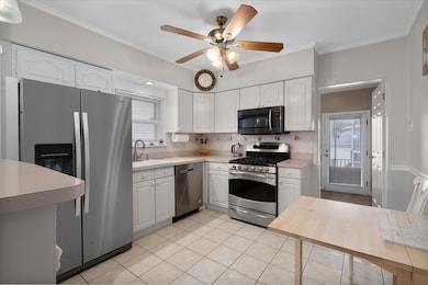 2318 N 73rd Ave, Elmwood Park, IL 60707 - photo 7