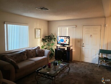 153 John Kennedy St, Calexico, CA 92231 - photo 4
