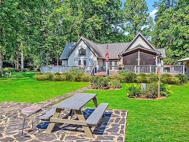 4445 Patton Rd, Franklin, NC 28734 - photo 7