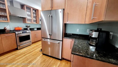 211GatewayCt_24274_6