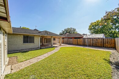 9507 Kingspass St, Houston, TX 77075 - photo 6