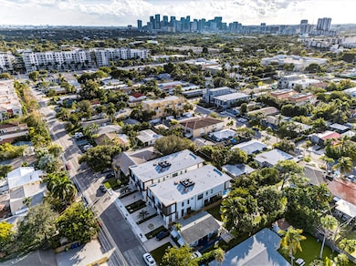 1121 NE 17th Ave, Fort Lauderdale, FL 33304 - photo 7