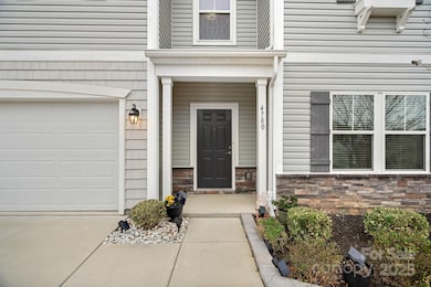 4780 Selhurst Dr, Fort Mill, SC 29707 - photo 2