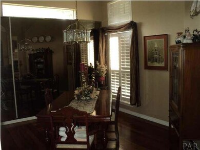 10300 Nightwind Cir, Cantonment, FL 32533 - photo 5