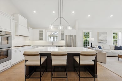 567 Hannah Ln, Hinsdale, IL 60521 - photo 5