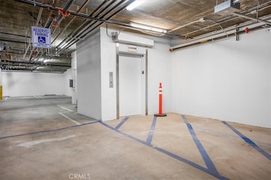 89 N Grand Oaks Ave unit 105, Pasadena, CA 91107 - photo 5