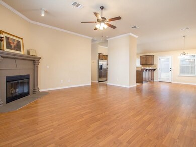 912 Eagle Cliff Dr, Norman, OK 73072 - photo 3