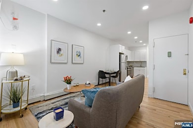 110 Washington St unit 8, Hoboken, NJ 07030 - photo 4