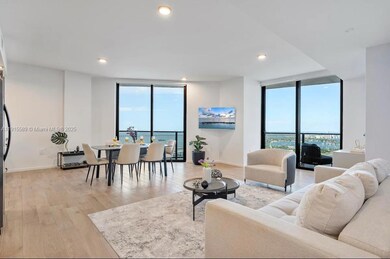 The Elser unit 4109, Miami, FL 33132 - photo 3