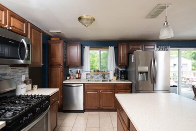 293 Southfield Dr, Brockton, MA 02302 - photo 3
