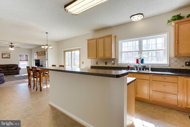 2258 Bluebird Ln, Locust Grove, VA 22508 - photo 7