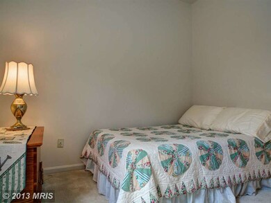 7021 Haycock Rd, Falls Church, VA 22043 - photo 4