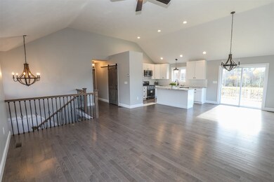 10 Pine Acres Rd, Allenstown, NH 03275 - photo 3