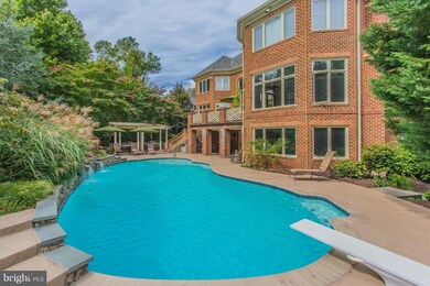 9067 Tower House Place, Alexandria, VA 22308 - photo 2