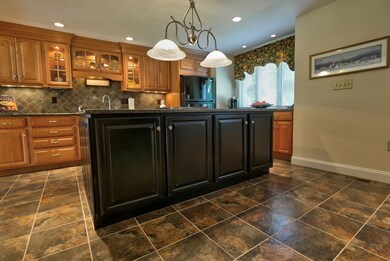 2 Foxworth Ln, Kingston, MA 02364 - photo 3