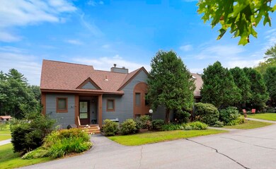 15 Village Rd unit 16, Campton, NH 03223 - photo 2