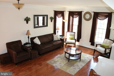 589 Raven Ave, Gaithersburg, MD 20877 - photo 3