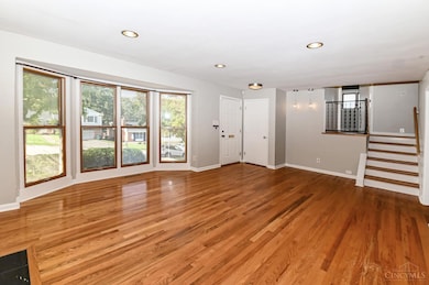 1142 Cryer Ave, Cincinnati, OH 45208 - photo 3