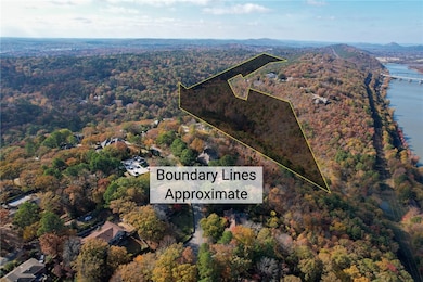 3811 Foxcroft Rd, Little Rock, AR 72227 - photo 2