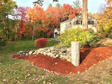 11 Holton Cir, Londonderry, NH 03053 - photo 7