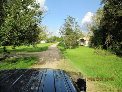 5628 County Road 191 unit 2, Alvin, TX 77511 - photo 4