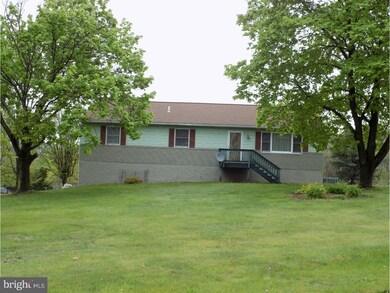 8499 Orchard Rd, Zionsville, PA 18092 - photo 3