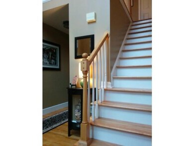 19 Chandler Dr, Londonderry, NH 03053 - photo 4