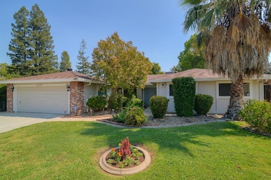 5437 Elsinore Way, Fair Oaks, CA 95628 - photo 4