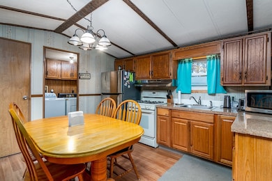 89 Wright Way, Coventry, RI 02816 - photo 7