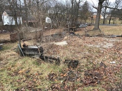 417 Emmit Ave, Columbus, OH 43228 - photo 2