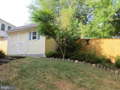 1005 Blakiston Ct, Arnold, MD 21012 - photo 2