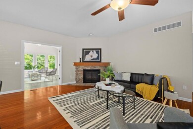 708 Birch Ln, Maryville, IL 62062 - photo 6