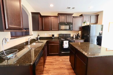 High Quality Kitchen Cabinets, Double Stainless Sink, Large Island