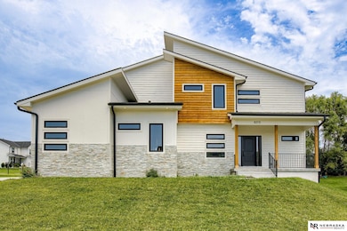 8215 N 166th St, Bennington, NE 68007 - photo 3