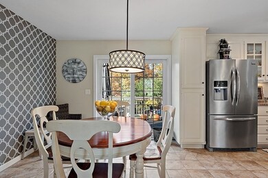 245 Hemlock St, Northbridge, MA 01534 - photo 6