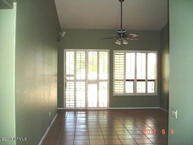 1820 E Catamaran Dr, Gilbert, AZ 85234 - photo 4