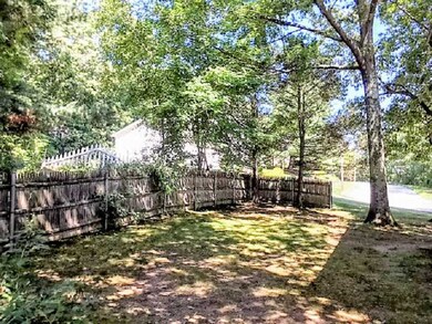 16 Sundale Rd, Cranston, RI 02921 - photo 4