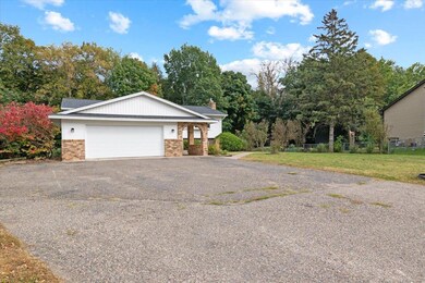 1532 Meadow Ln, Maple Plain, MN 55359 - photo 3