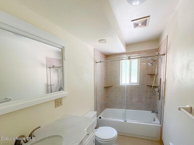 mainfloorbath