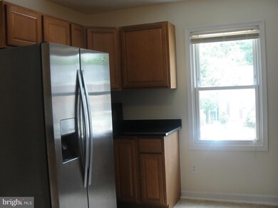 2906 Williamsburg Ct, Woodbridge, VA 22191 - photo 7