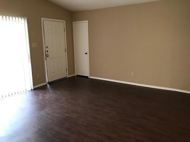 806 Sirocco Dr unit B, Austin, TX 78745 - photo 4