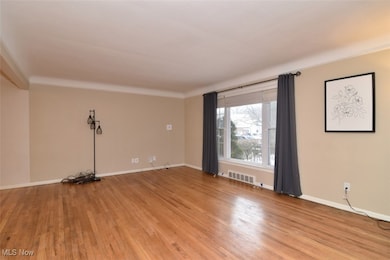 1491 Edgefield Rd, Cleveland, OH 44124 - photo 6