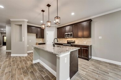 8699 Hutcheson Hill Rd, Springtown, TX 76082 - photo 7