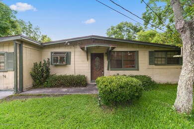 3615 Macgregor Dr, Jacksonville, FL 32210 - photo 3