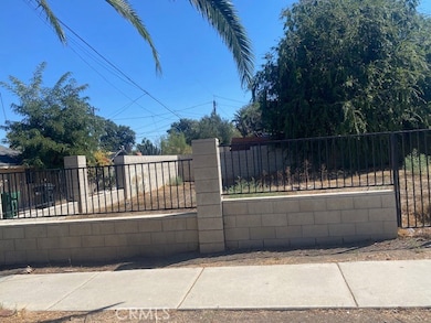 715 Fuller St, Corona, CA 92879 - photo 2