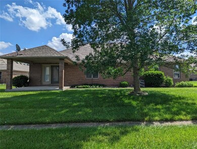 4984 W Hyde Ct, Columbus, IN 47203 - photo 4