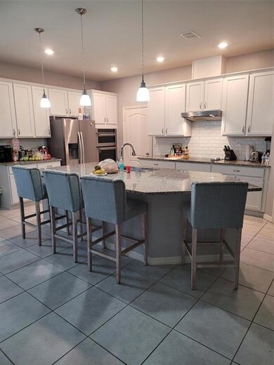 kitchen pic 2