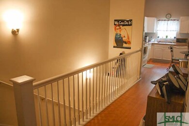 Foyer entrance upstairs apartment.
