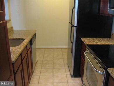 15616 Weathervane Terrace, Woodbridge, VA 22191 - photo 5